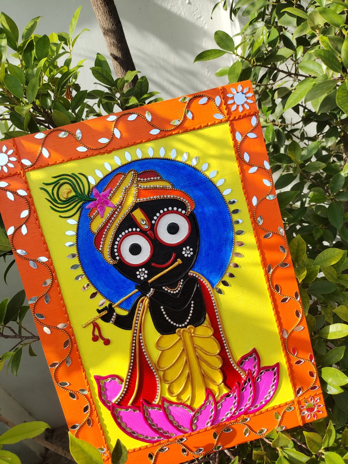 Lipan Art: Traditional Mud and Mirror Art of Kutch